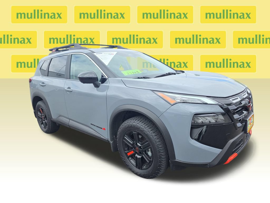Used 2025 Nissan Rogue SV