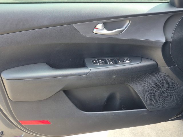Used 2019 Kia Forte Sedan FWD image 12