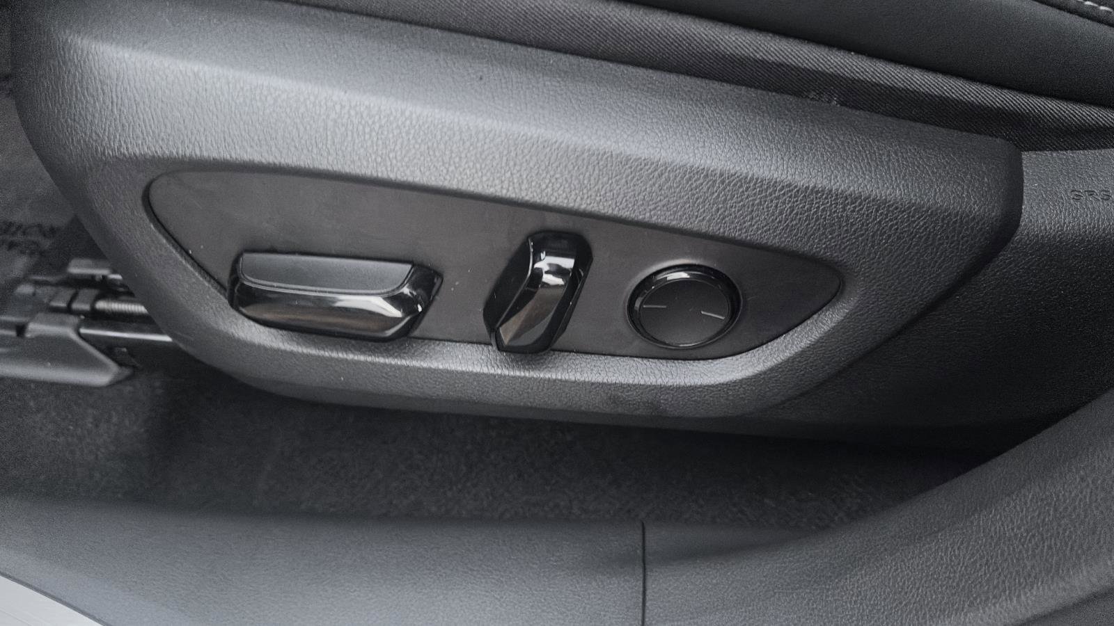 Used 2024 Lexus RX 500h F Sport image 15