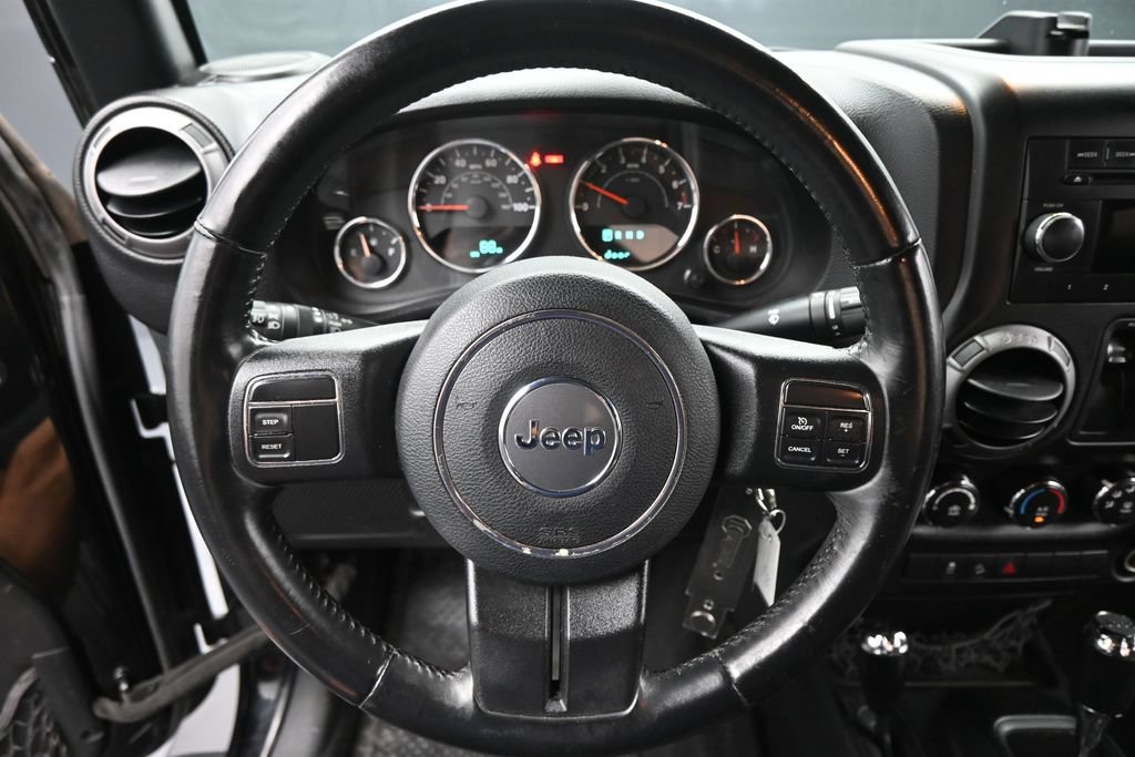 Used 2017 Jeep Wrangler Sport w/ Quick Order Package 24S AWD/4WD image 10
