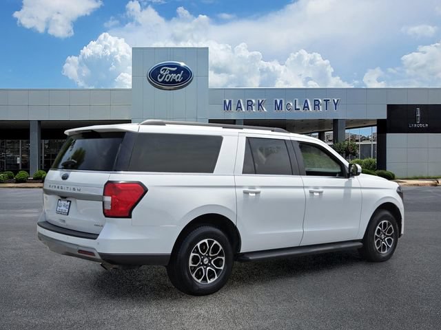 Certified 2024 Ford Expedition Max XLT RWD image 5