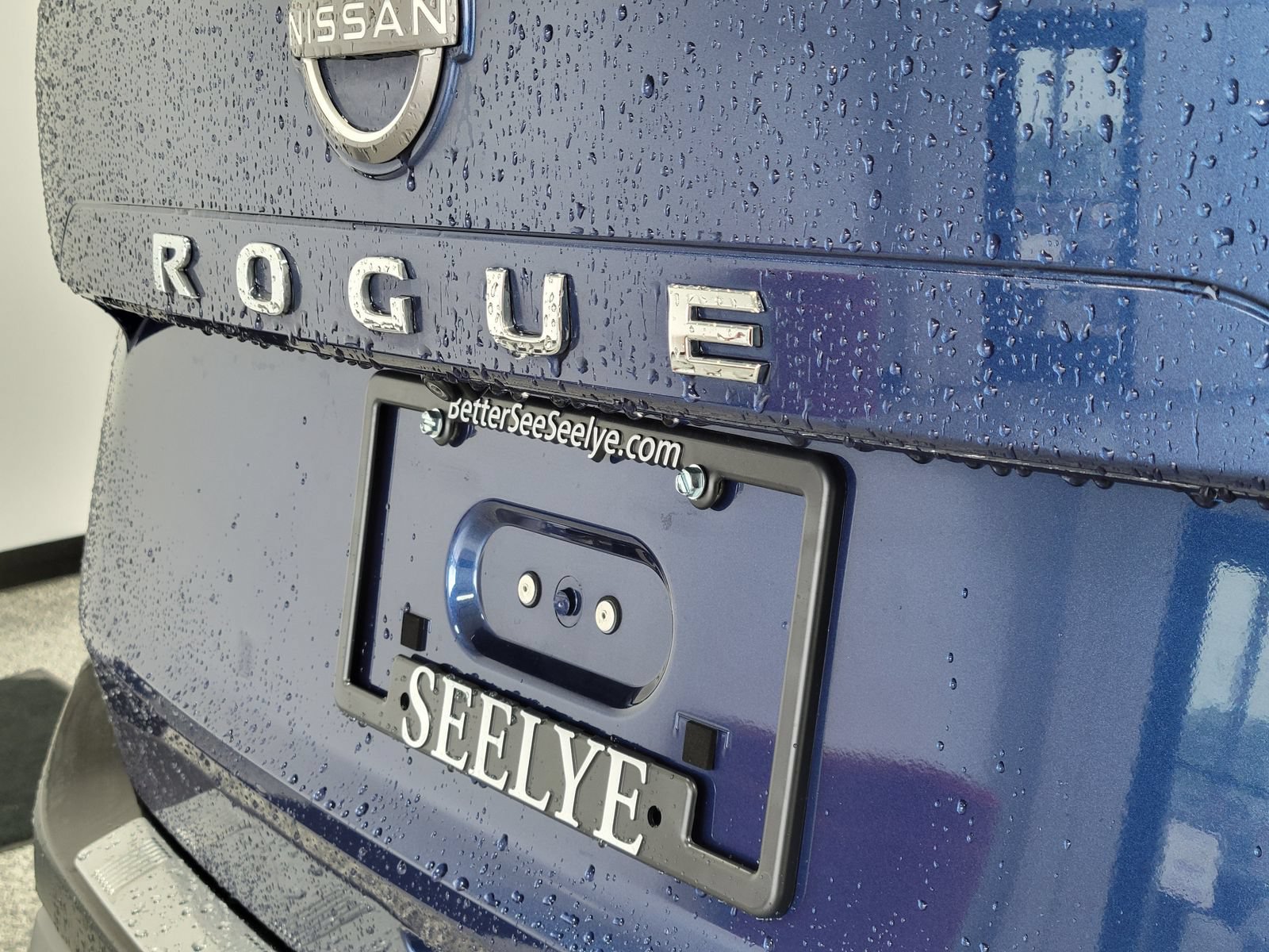Used 2022 Nissan Rogue SV AWD/4WD image 25