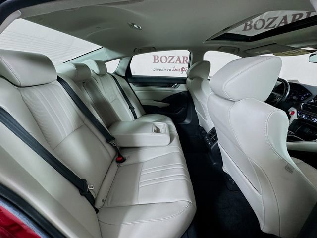 Used 2021 Honda Accord Touring image 32