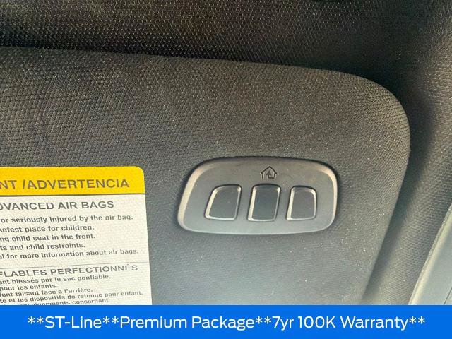 Certified 2025 Ford Explorer ST-Line w/ Premium Package AWD/4WD image 16