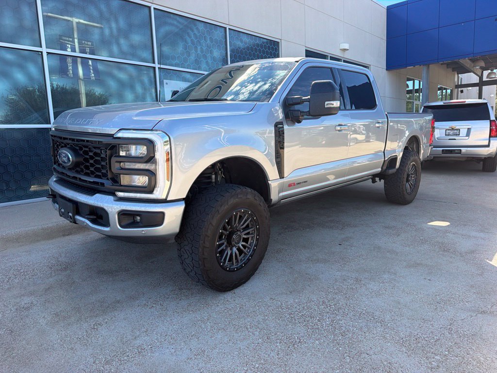 Certified 2024 Ford F250 Lariat w/ Lariat Ultimate Package AWD/4WD image 2