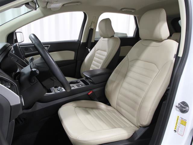 Certified 2022 Ford Edge SEL w/ Convenience Package image 6