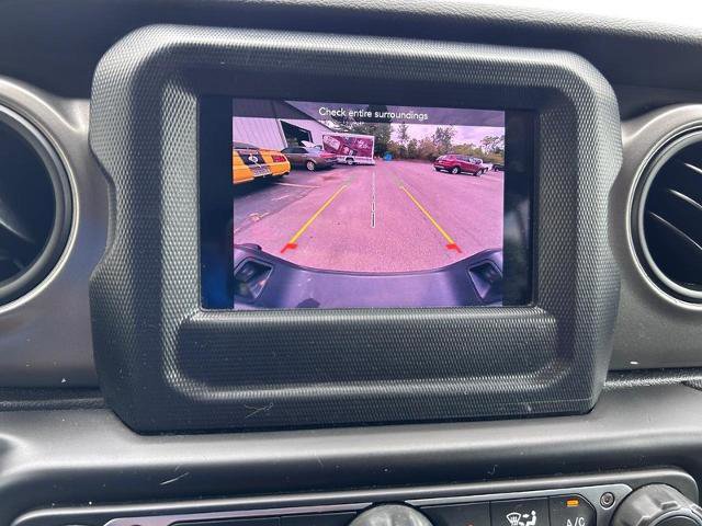 Used 2023 Jeep Gladiator Sport image 21