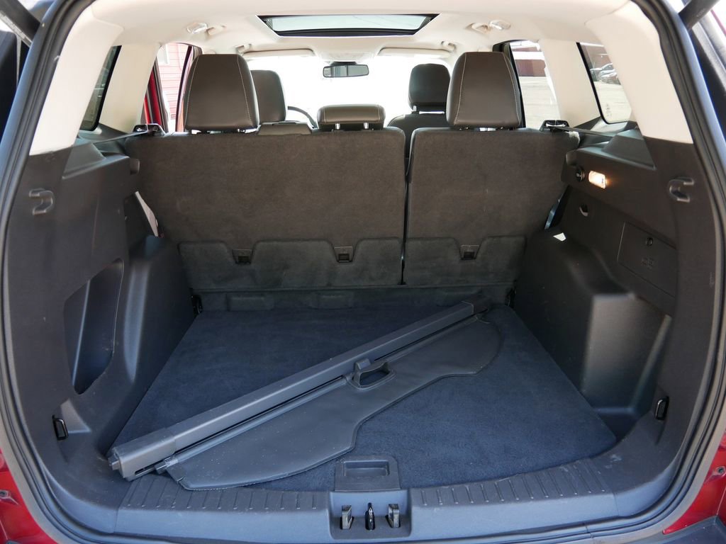 Certified 2018 Ford Escape SEL w/ Ford Safe & Smart Package AWD/4WD image 10