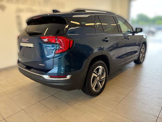 Used 2020 GMC Terrain SLT AWD/4WD image 3
