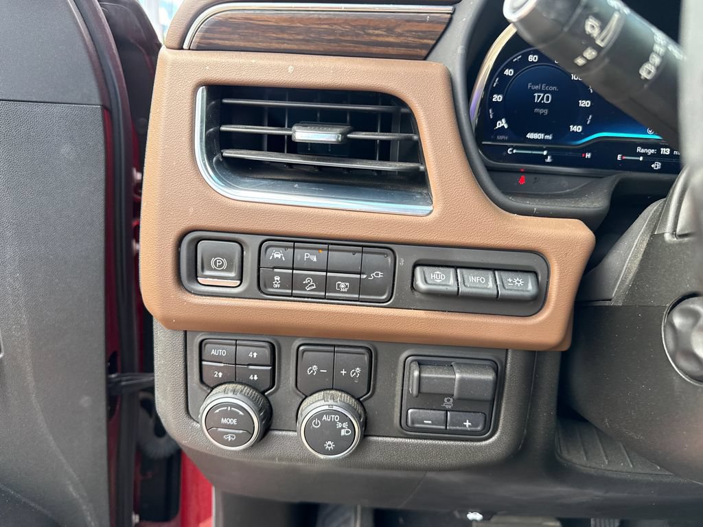 Used 2022 Chevrolet Tahoe High Country AWD/4WD image 15