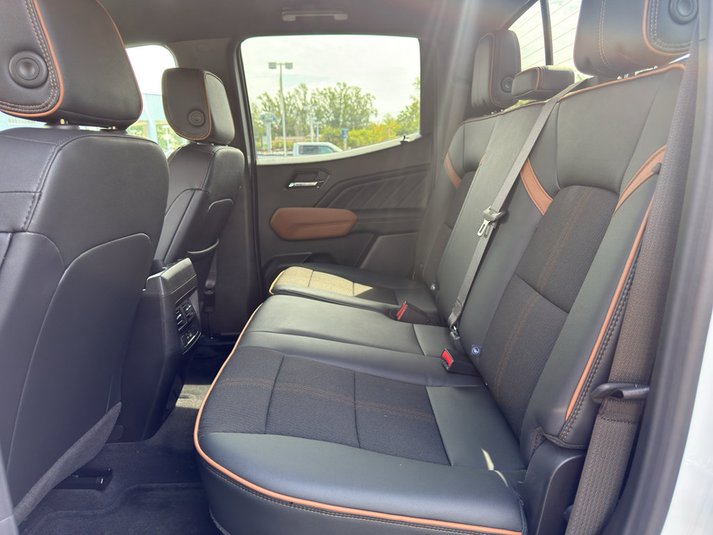 Used 2026 GMC Canyon AT4 AWD/4WD image 12
