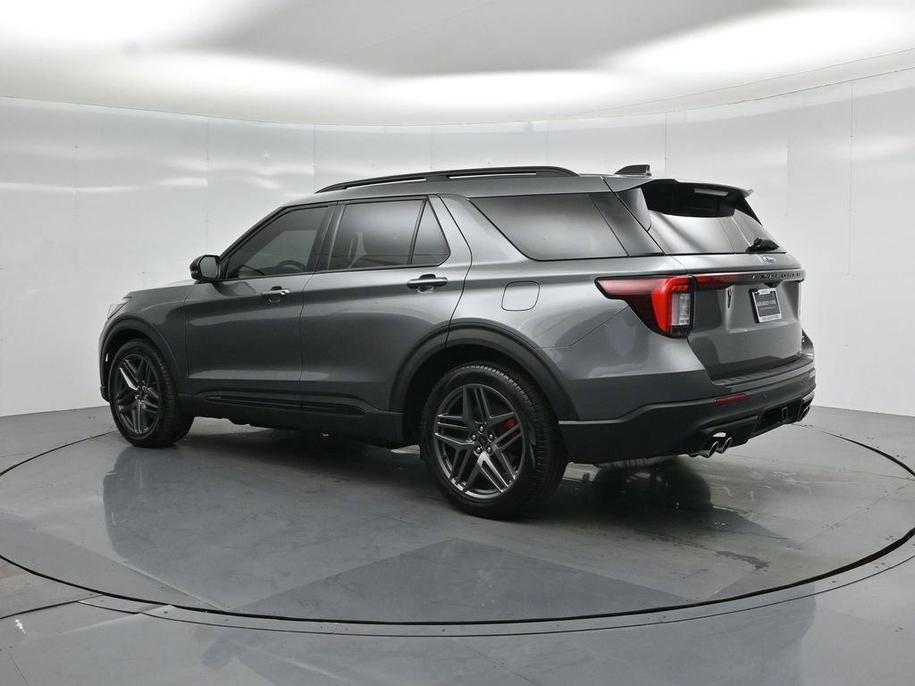 Certified 2025 Ford Explorer ST w/ Sun And Sound Package AWD/4WD image 6