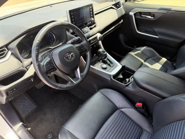 Used 2019 Toyota RAV4 XSE AWD/4WD image 11