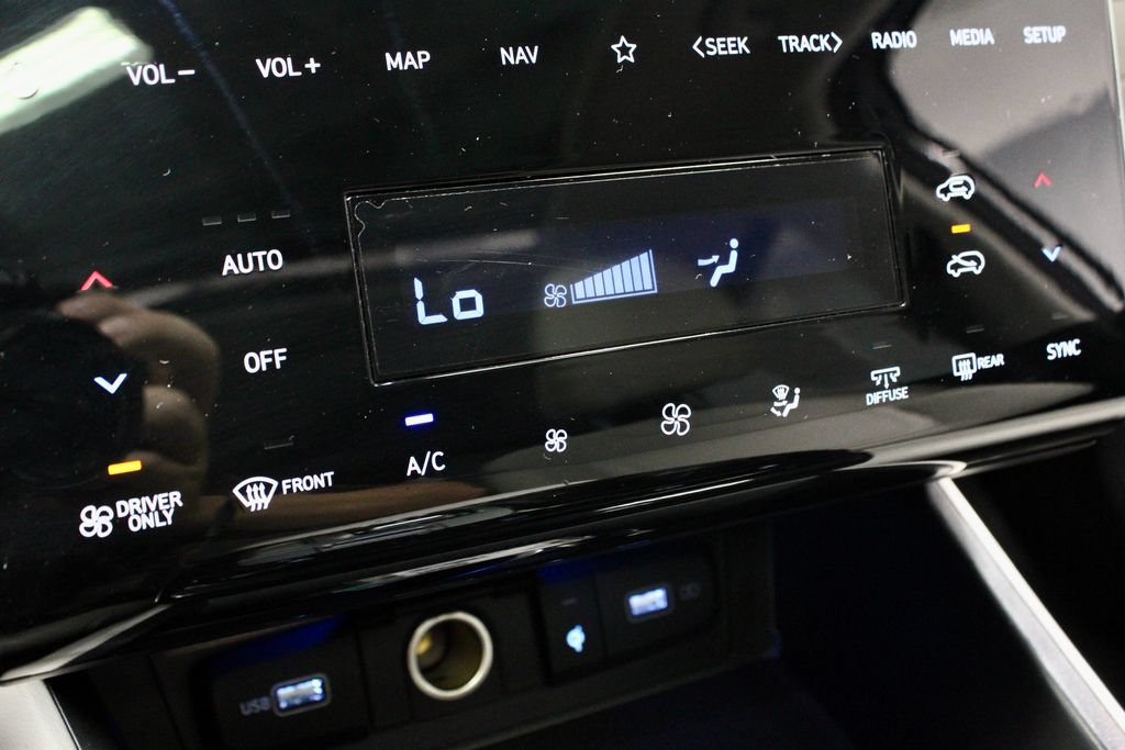 Used 2024 Hyundai Tucson SEL AWD/4WD image 32