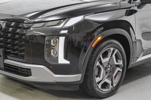 Used 2024 Hyundai Palisade Limited AWD/4WD image 4