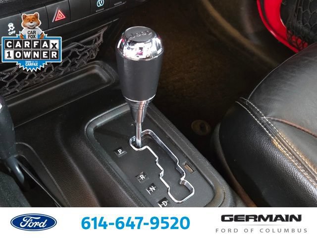 Used 2017 Jeep Wrangler Unlimited Rubicon w/ Connectivity Group AWD/4WD image 28