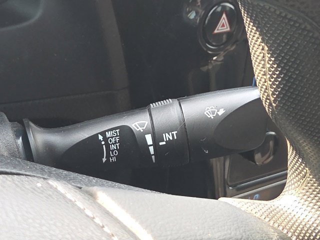 Used 2019 Toyota Corolla LE FWD image 35