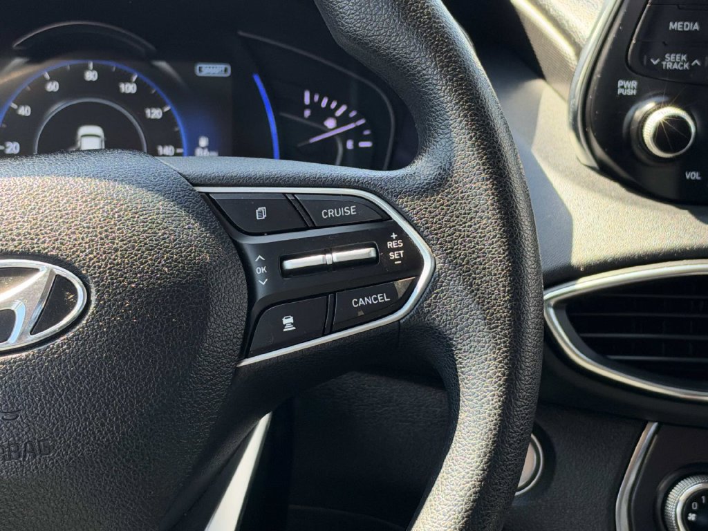 Used 2019 Hyundai Santa Fe SEL FWD image 14