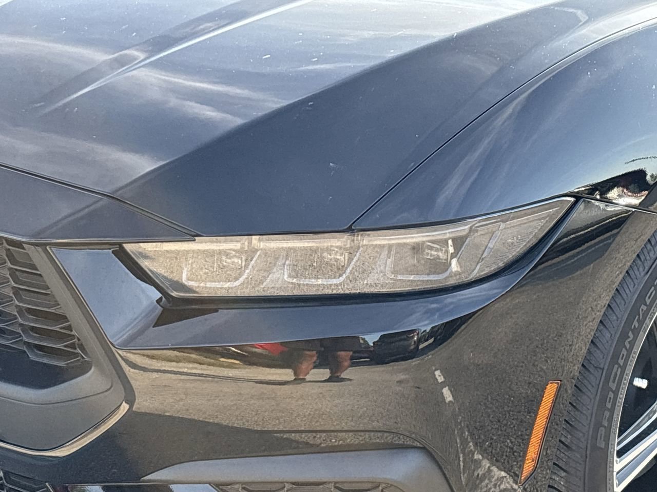 Certified 2025 Ford Mustang Coupe RWD image 6