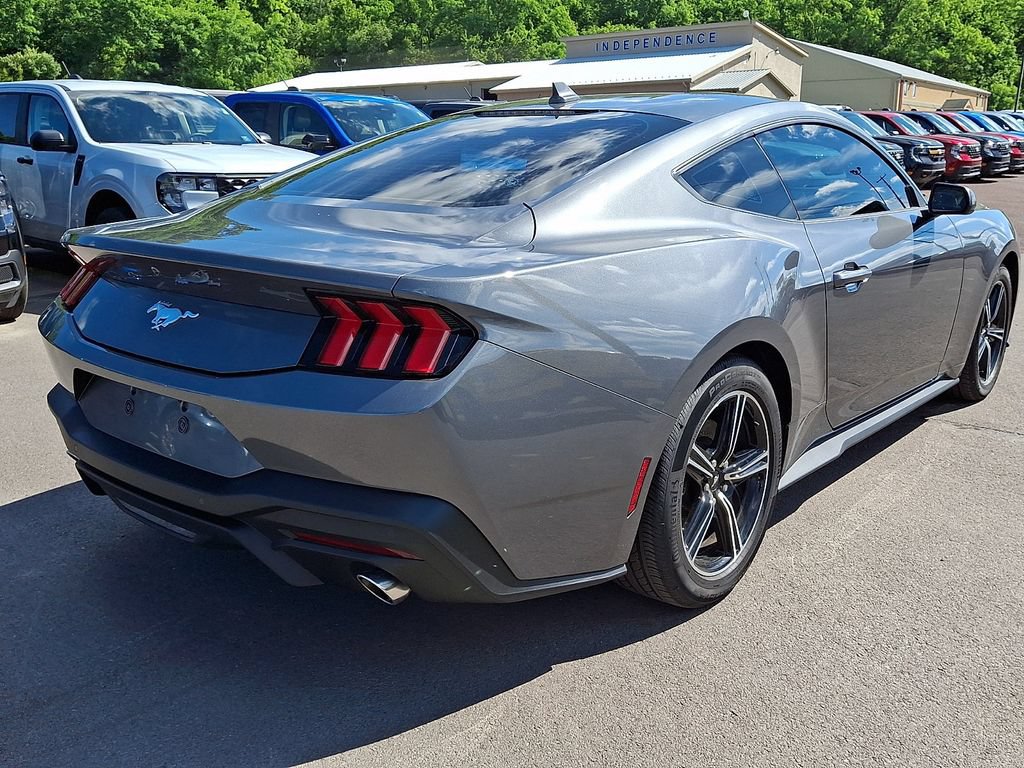 Certified 2025 Ford Mustang Coupe RWD image 10
