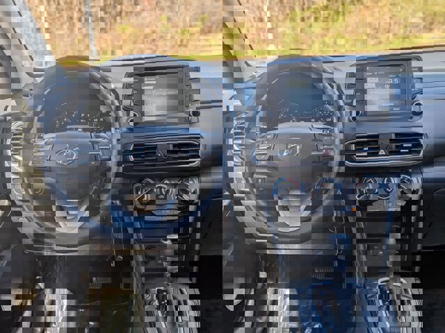 Used 2020 Hyundai Kona SE image 29