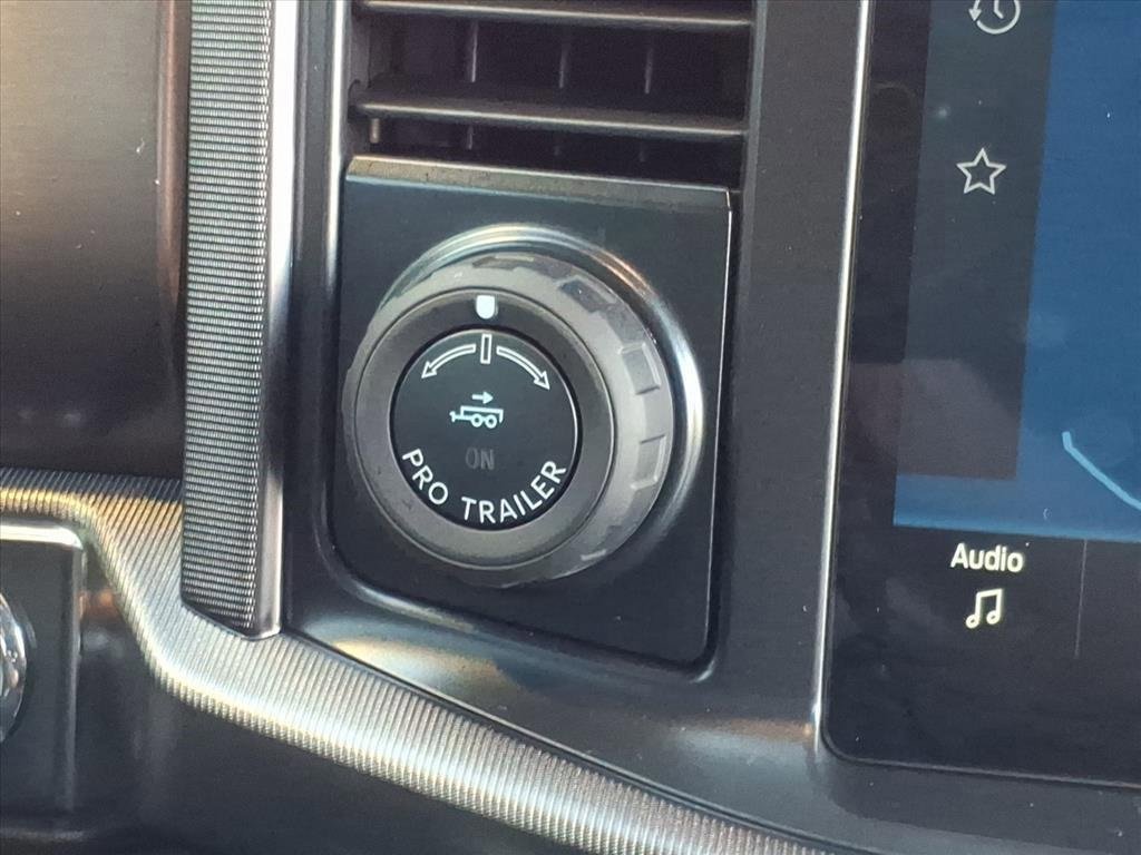 Certified 2025 Ford F150 Platinum image 14