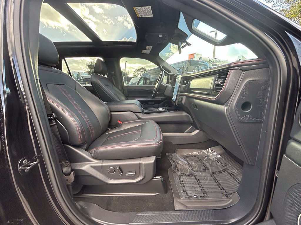 Certified 2024 Ford Expedition Max Limited RWD image 26