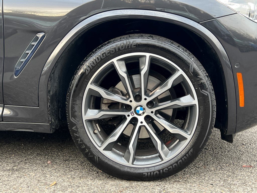 Used 2021 BMW X3 xDrive30e w/ M Sport Package image 9