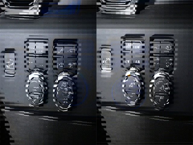 Used 2023 GMC Sierra 1500 AT4X image 29