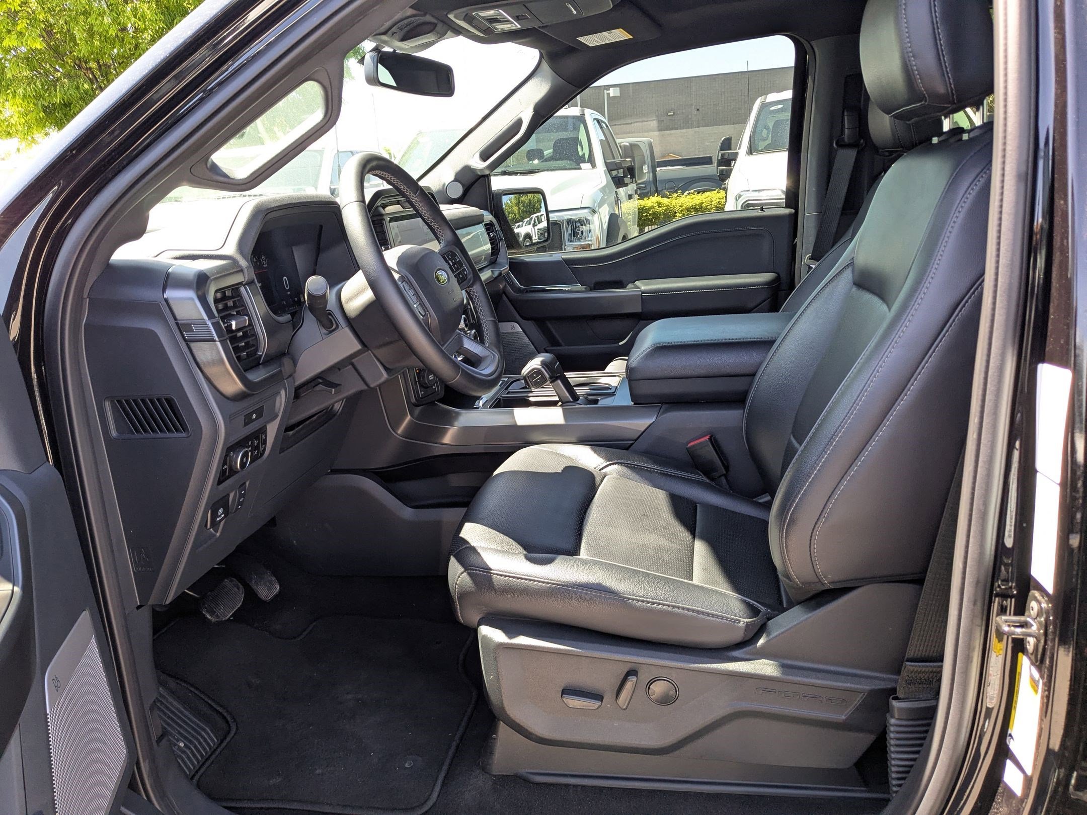 Certified 2025 Ford F150 Lariat AWD/4WD image 20