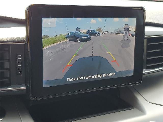 Certified 2022 Ford Explorer XLT w/ Equipment Group 202A image 15