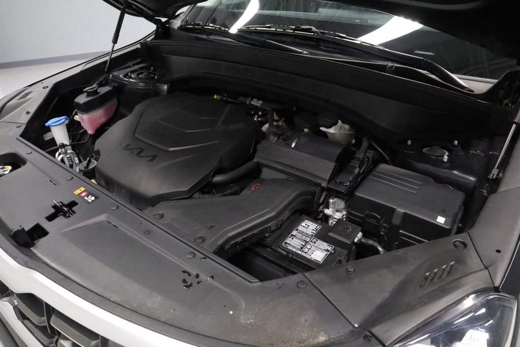 Used 2025 Kia Telluride S image 15