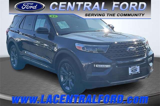 Certified 2022 Ford Explorer XLT w/ Equipment Group 202A image 1