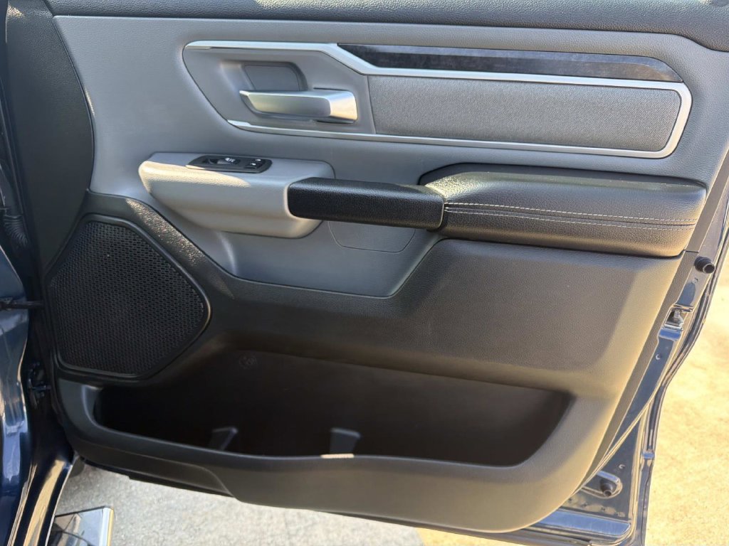 Used 2021 RAM 1500 Big Horn AWD/4WD image 14
