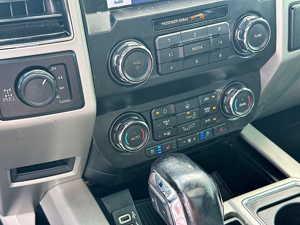 Certified 2019 Ford F150 Lariat AWD/4WD image 14