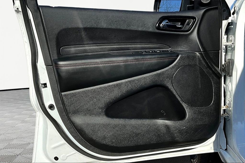 Used 2024 Dodge Durango R/T w/ Blacktop Package AWD/4WD image 23