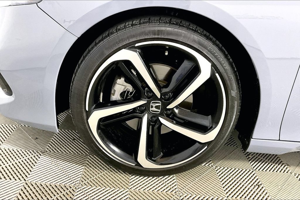 Used 2022 Honda Accord Sport image 7