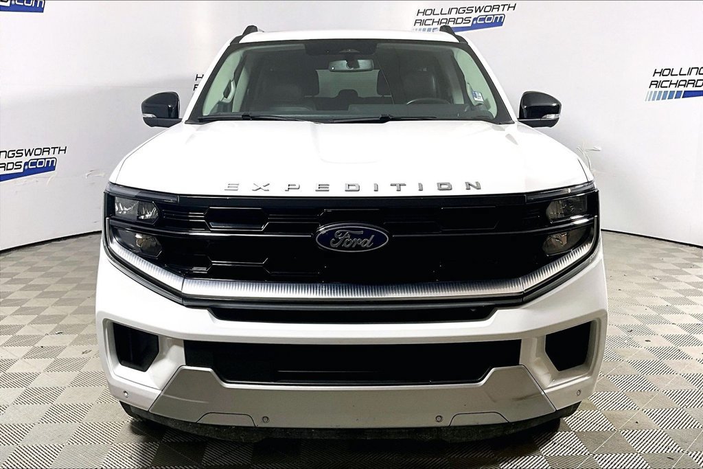 Certified 2025 Ford Expedition Max Platinum AWD/4WD image 2