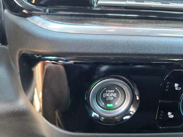 Used 2022 Chevrolet Silverado 1500 LT AWD/4WD image 18