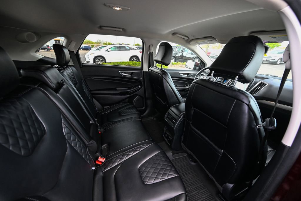 Certified 2024 Ford Edge Titanium w/ Class II Trailer Tow Package AWD/4WD image 27