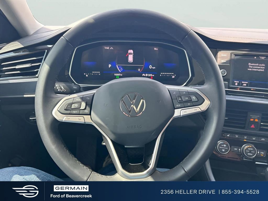 Used 2024 Volkswagen Jetta SE image 26