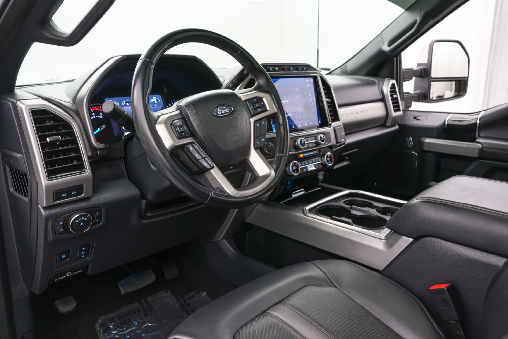 Certified 2022 Ford F250 Platinum w/ FX4 Off-Road Package AWD/4WD image 15