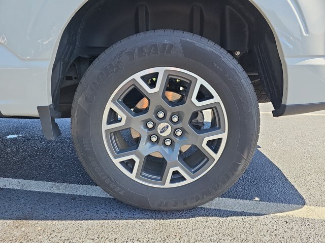 Certified 2024 Ford F150 STX RWD image 9
