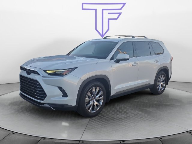 Used 2024 Toyota Grand Highlander AWD Hybrid image 1