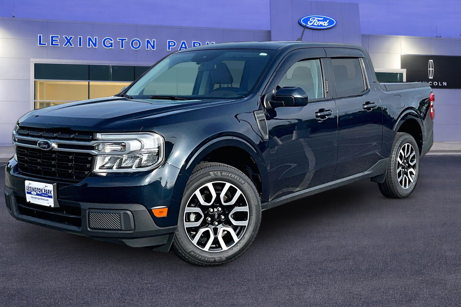 Certified 2022 Ford Maverick Lariat FWD image 3