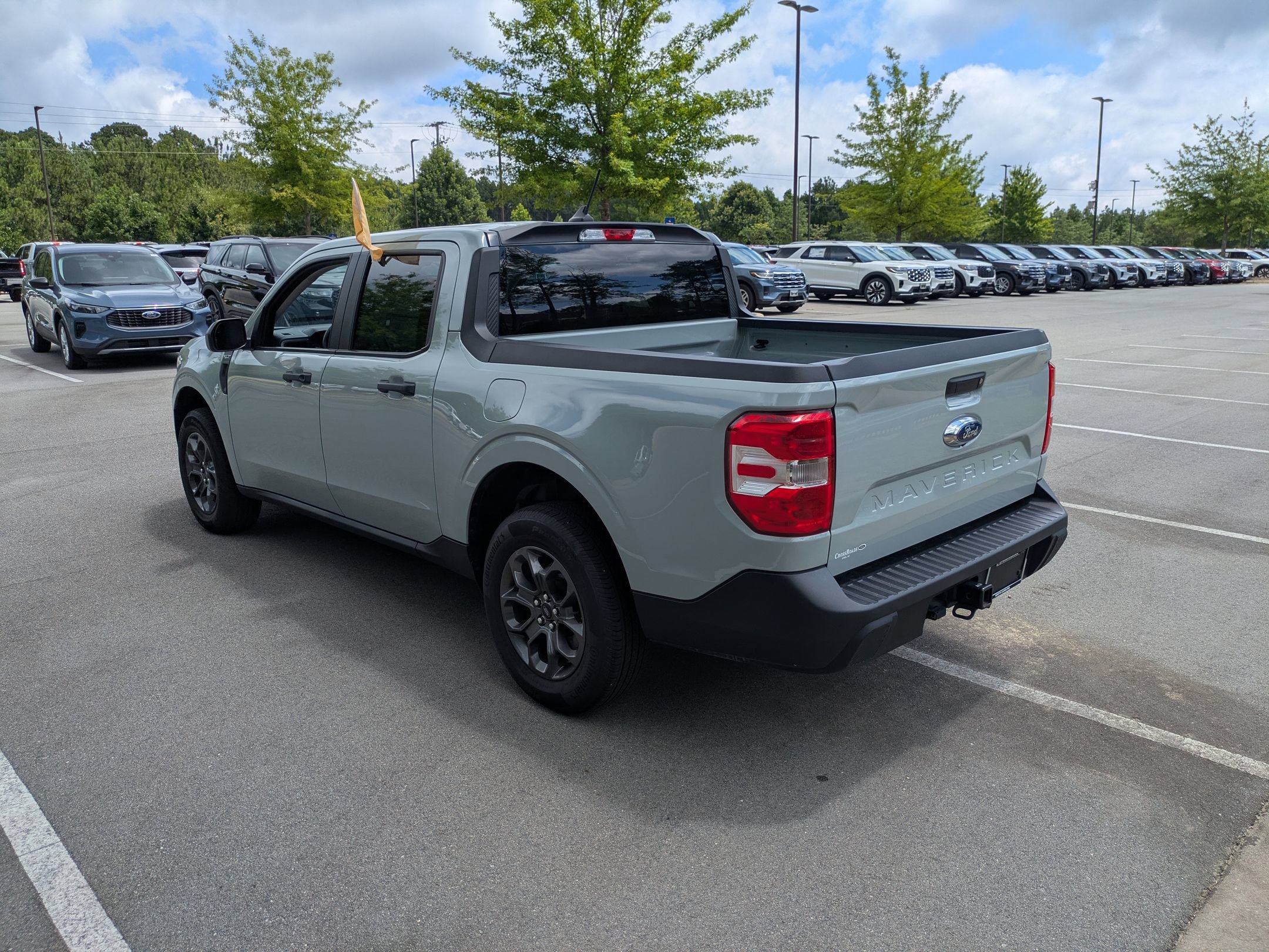 Certified 2024 Ford Maverick XLT FWD image 6