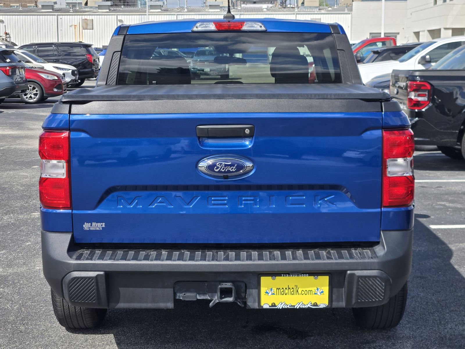 Certified 2024 Ford Maverick XLT w/ XLT Luxury Package image 4