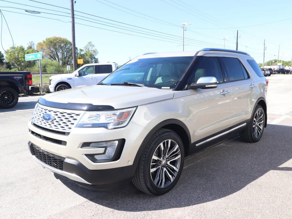 Certified 2017 Ford Explorer Platinum image 5