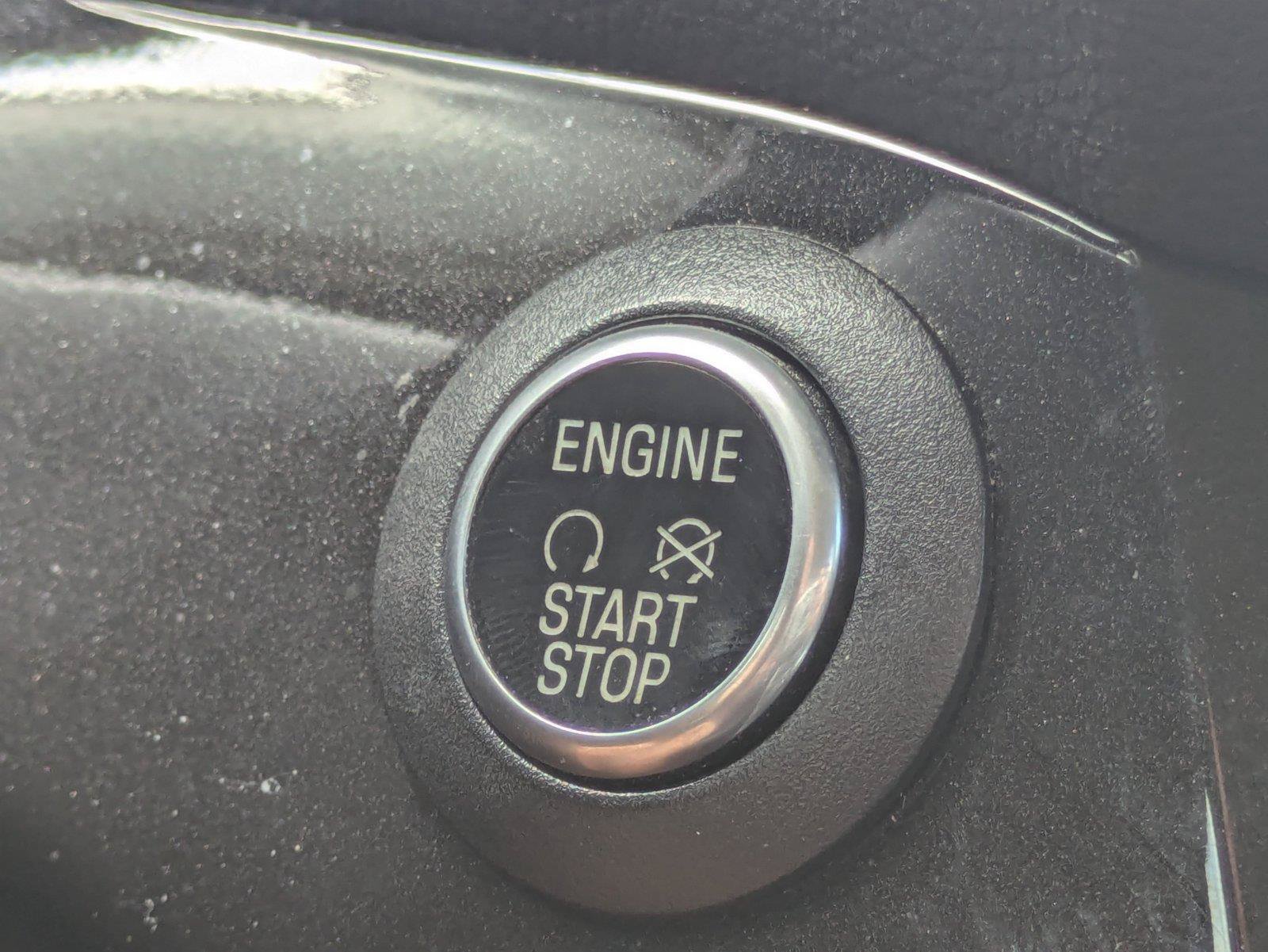 Certified 2019 Ford Escape Titanium AWD/4WD image 34