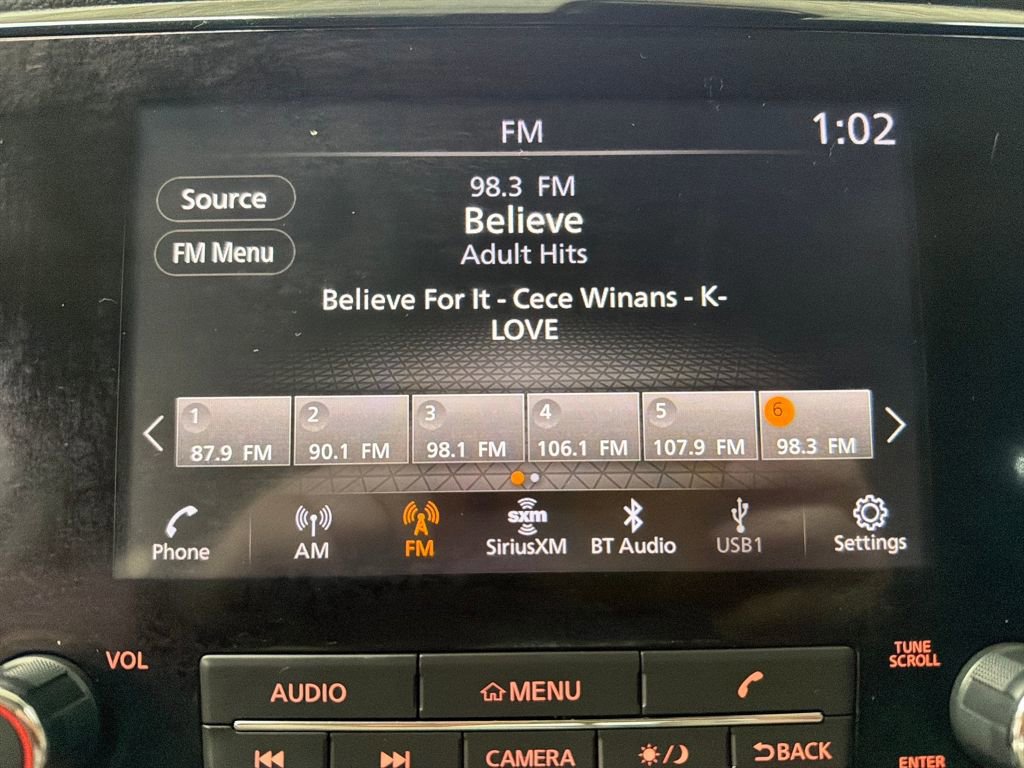 Used 2023 Nissan Titan SV w/ SV Convenience Package image 23